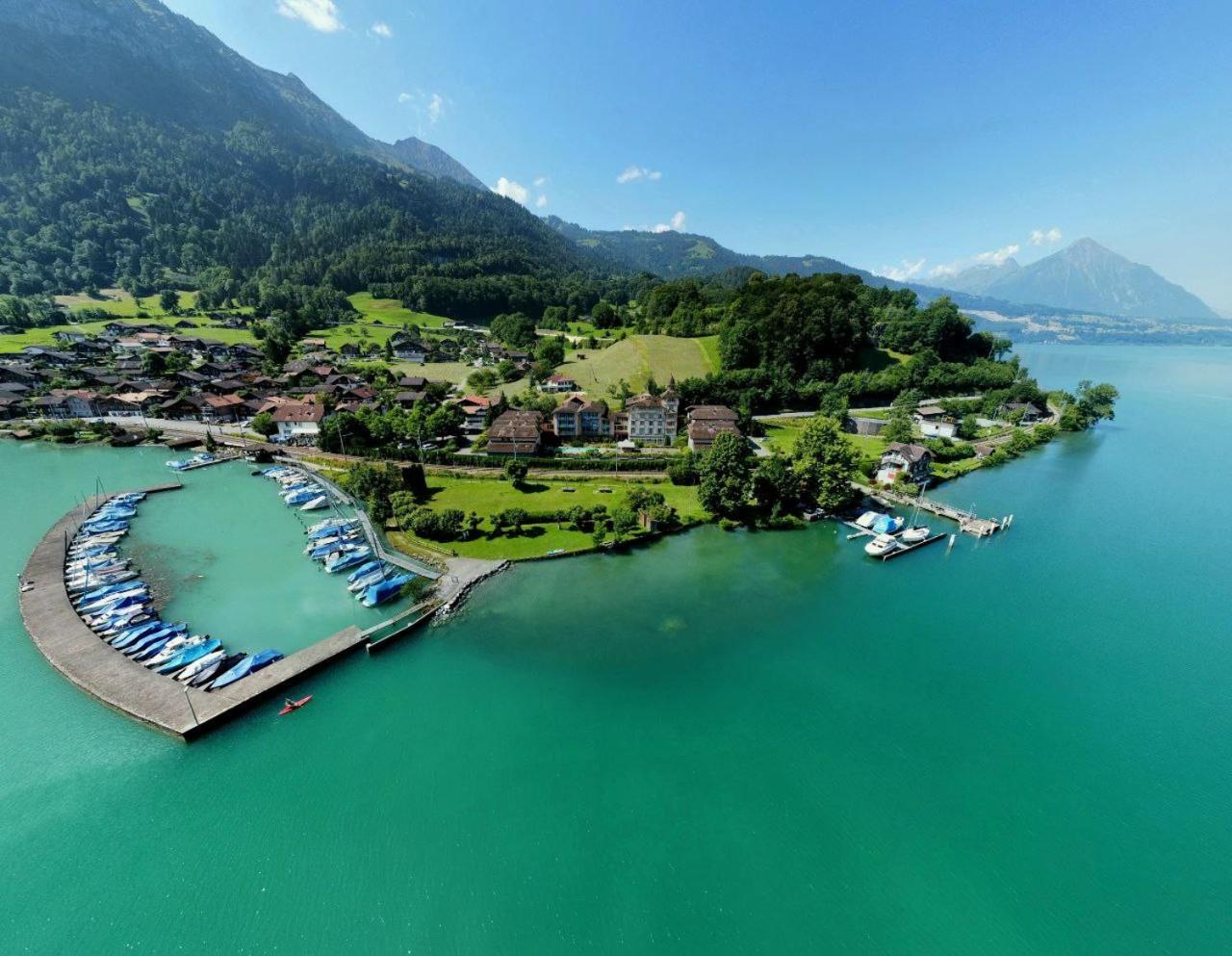 Apartamento Hid Ag: Lakeview Mit Parkplatz Und Balkon