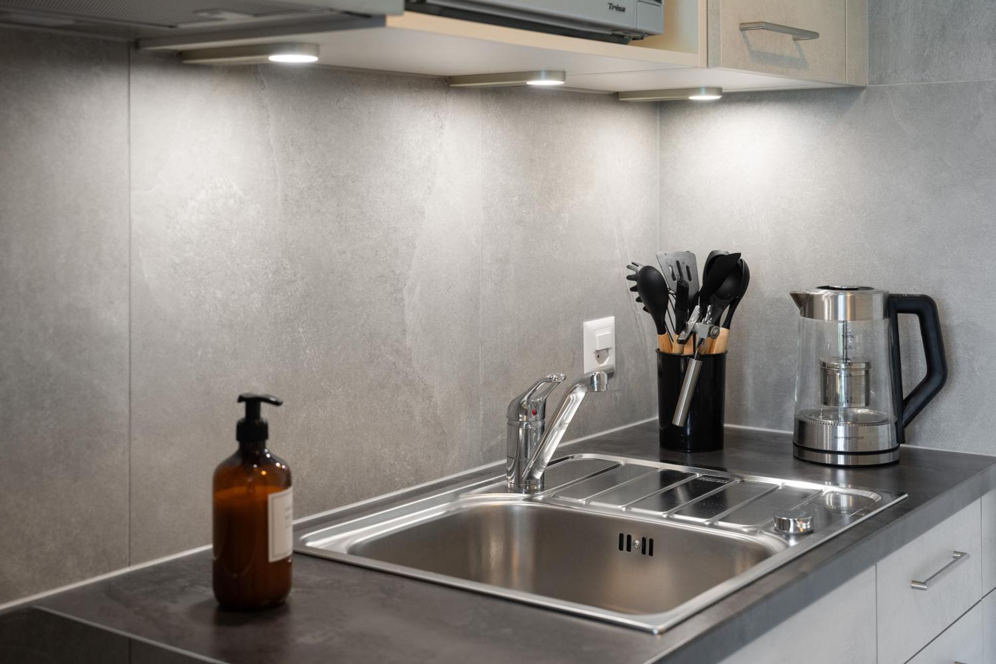 Apartamento Hid Ag: Lakeview Mit Parkplatz Und Balkon *